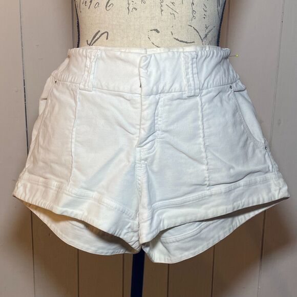 BEBE with Rhinestone Decor Back Pocket & Embroidery Shorts Size 29. - Picture 7 of 9
